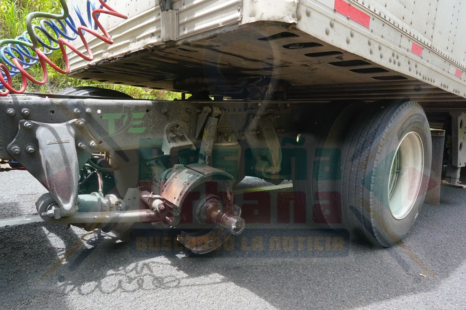 ACCIDENTE EN EL LIBRAMIENTO NORTE DEJA DAÑOS MATERIALES